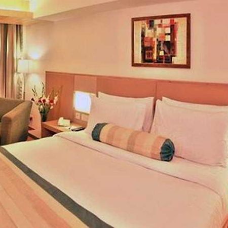 Comfort Inn Gsk Amritsar Camera foto